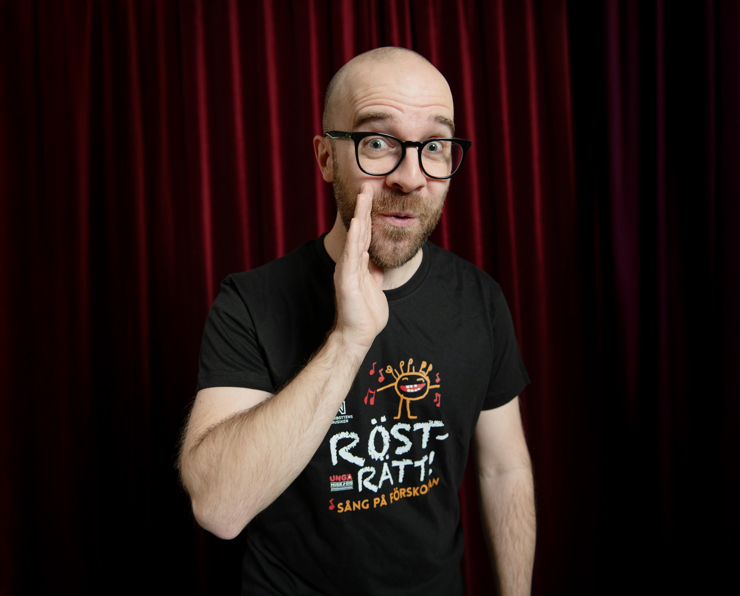 Porträttfoto på Rickard Arnberg