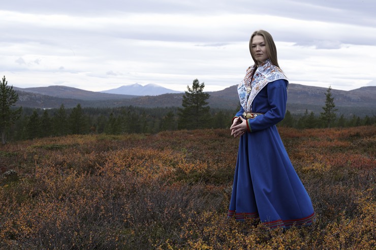 Porträtt på musikern Marja Mortensson.